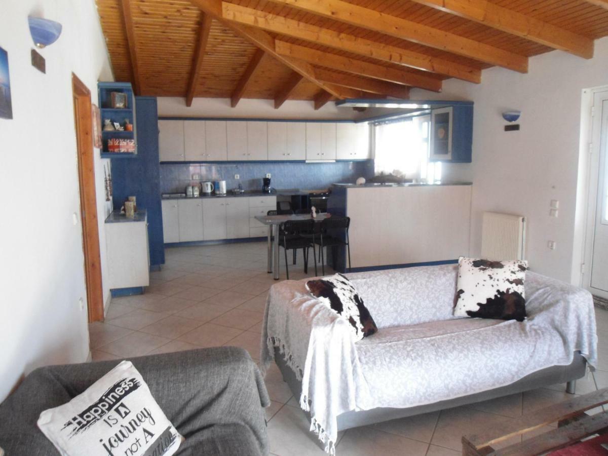 Sunny Apartment 15 Min From Airport And Sea Αρτέμιδα Εξωτερικό φωτογραφία