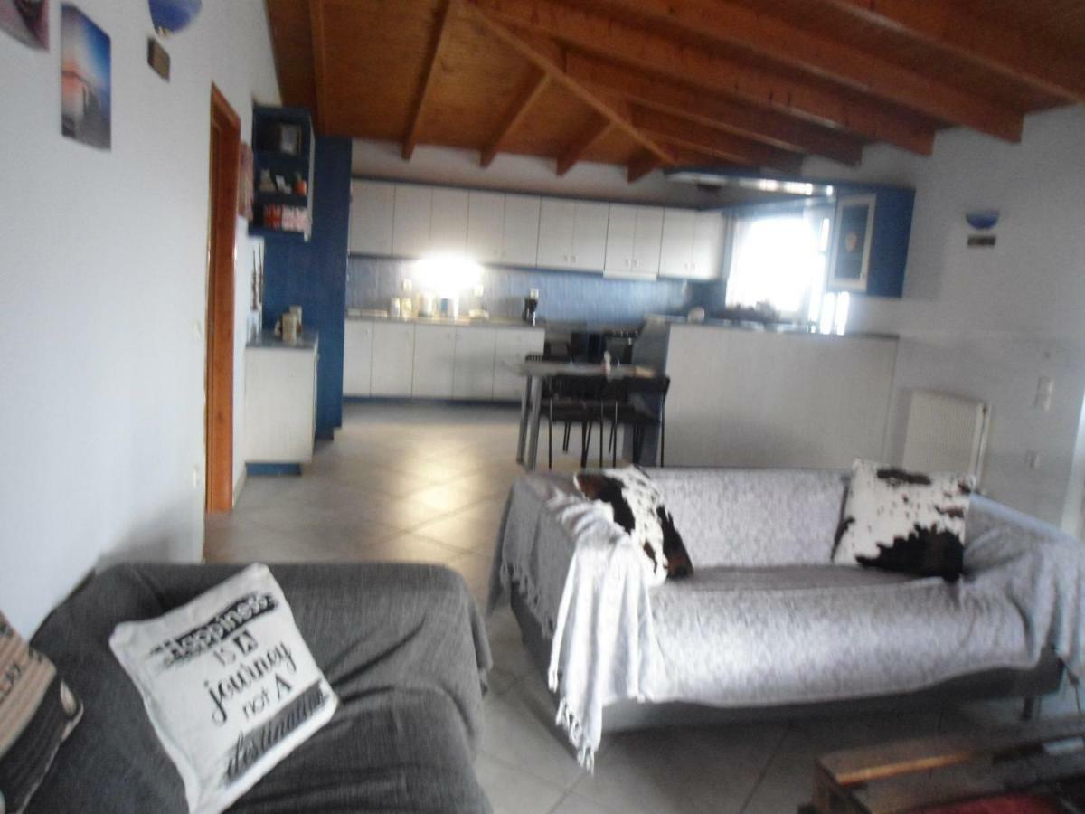 Sunny Apartment 15 Min From Airport And Sea Αρτέμιδα Εξωτερικό φωτογραφία