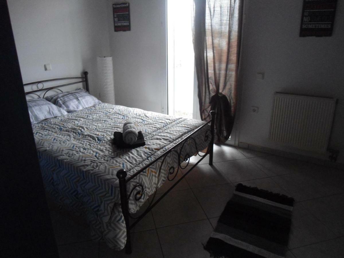Sunny Apartment 15 Min From Airport And Sea Αρτέμιδα Εξωτερικό φωτογραφία